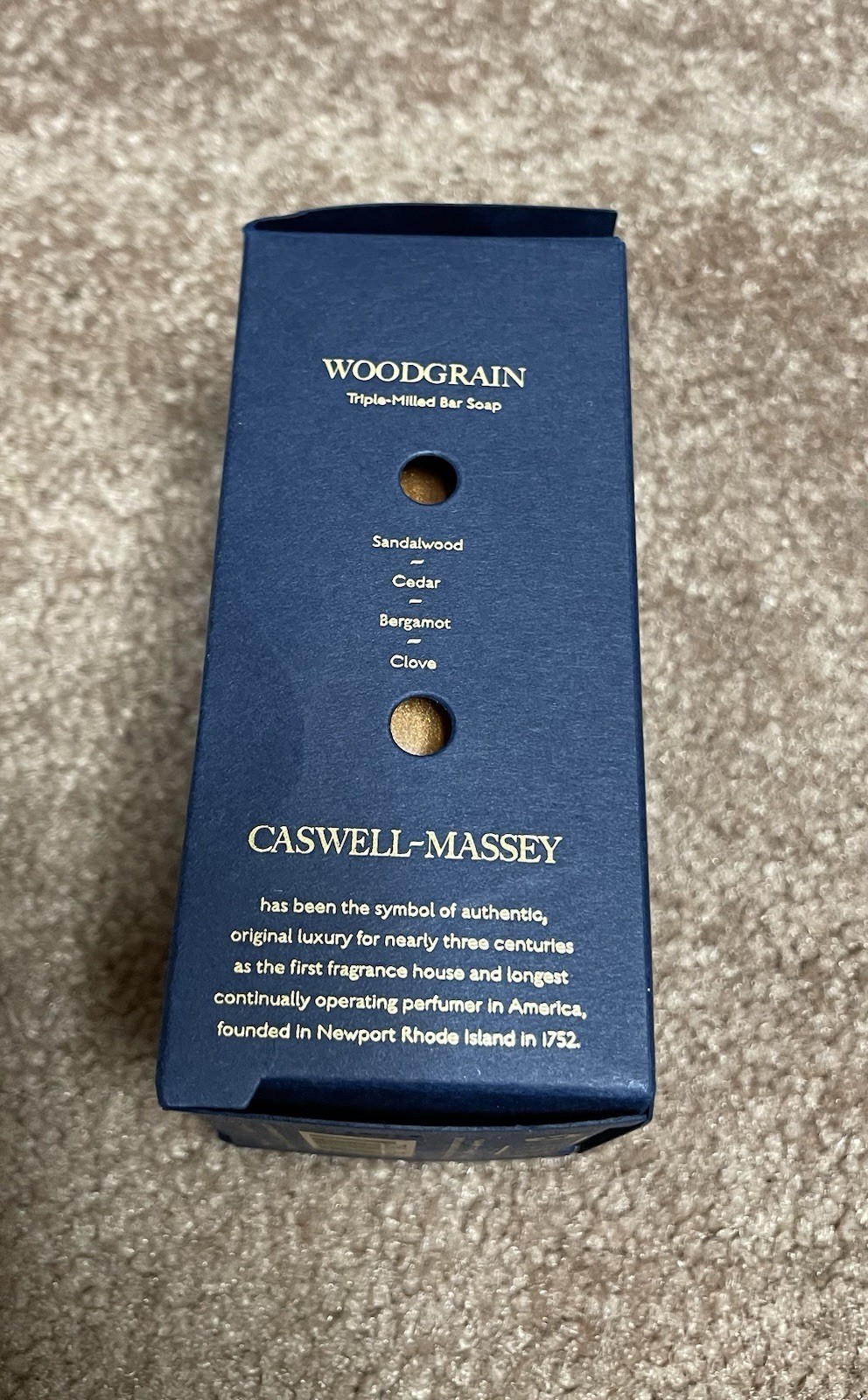 Caswell-Massey Heritage Woodgrain Triple-Milled Soap Sandalwood Cedar Bar New
