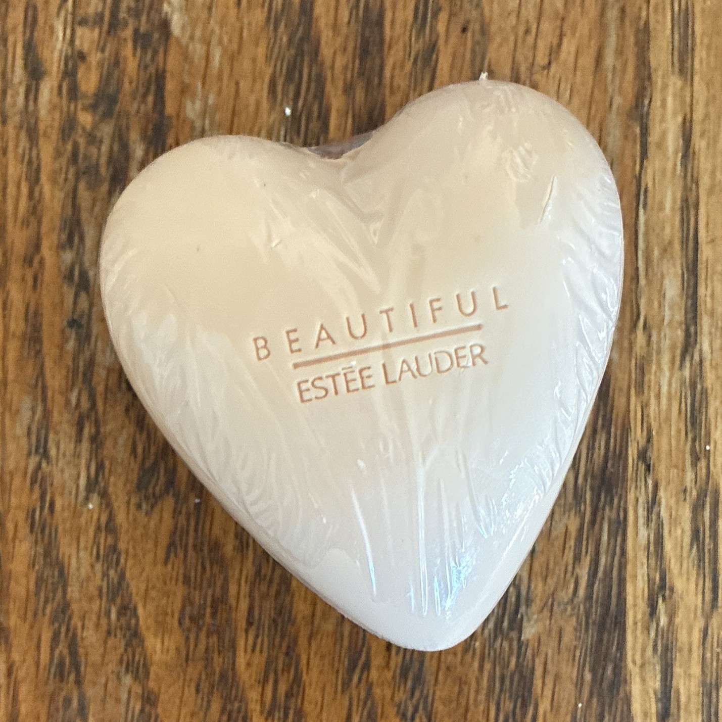 Estée Lauder Beautiful Heart-Shaped Scented Body Soap Floral 2.5 oz/75 g