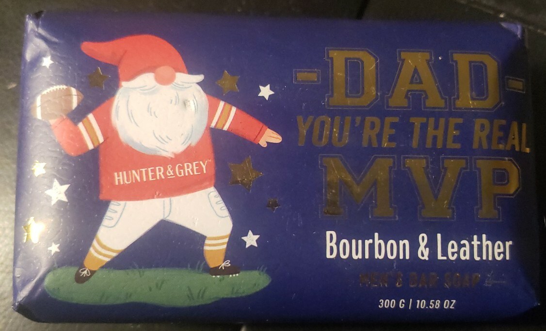 Hunter and Grey Men’s Bar Soap Bourbon and Leather 10.58 oz