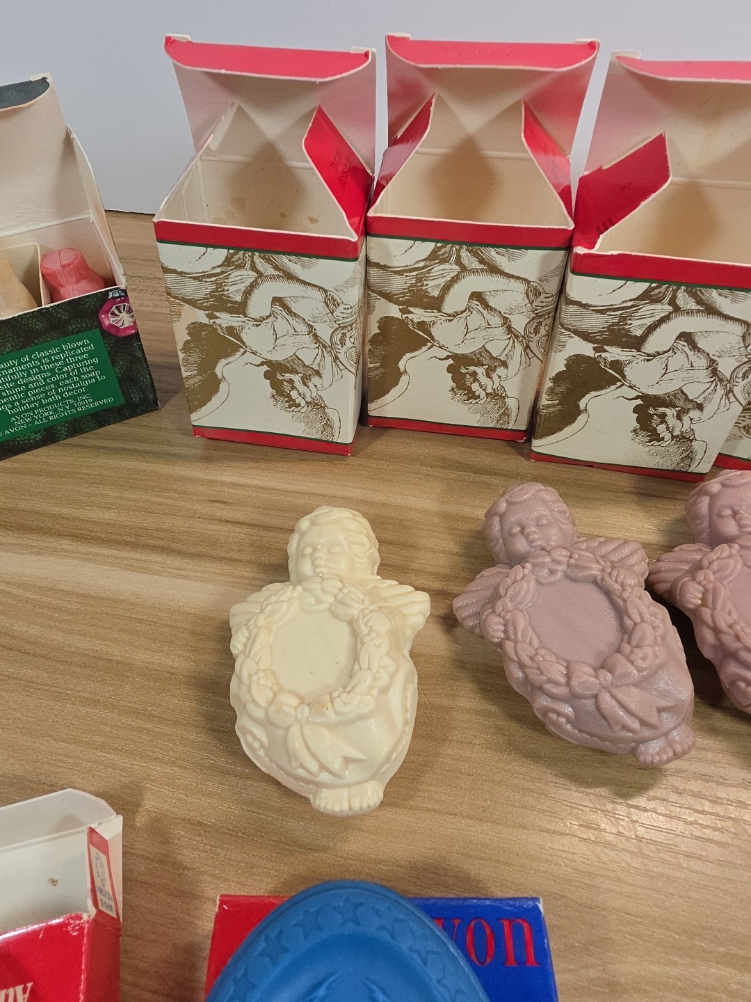 Lot Of 4 Vintage Avon Angel Soaps Plus A Bunch Of Other Soap