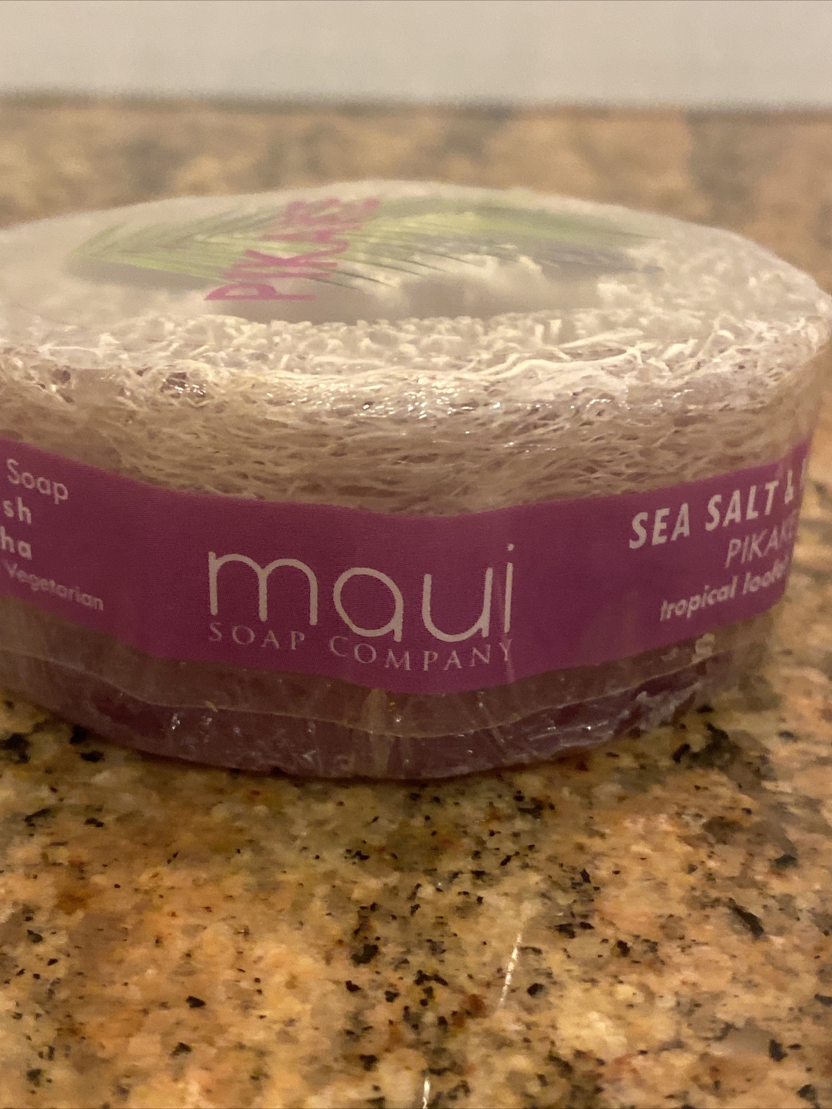 Maui Soap Co Loofah Soap – PIKAKE Sea Salt & KUKUI Tropical