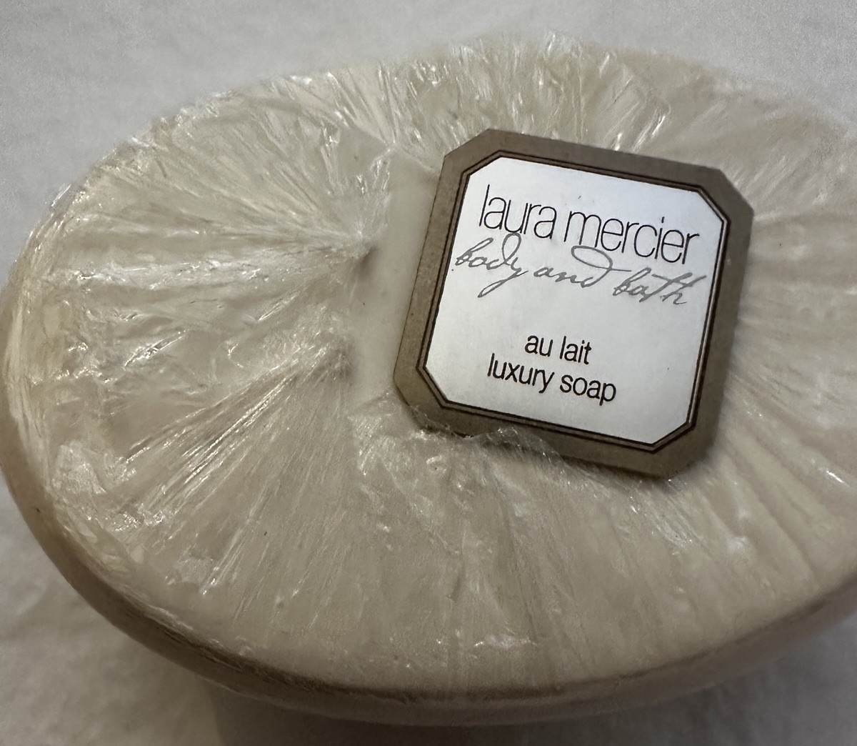 Laura Mercier Body & Bath Au Lait Luxury Soap Bar, White Oval for Body & Hands