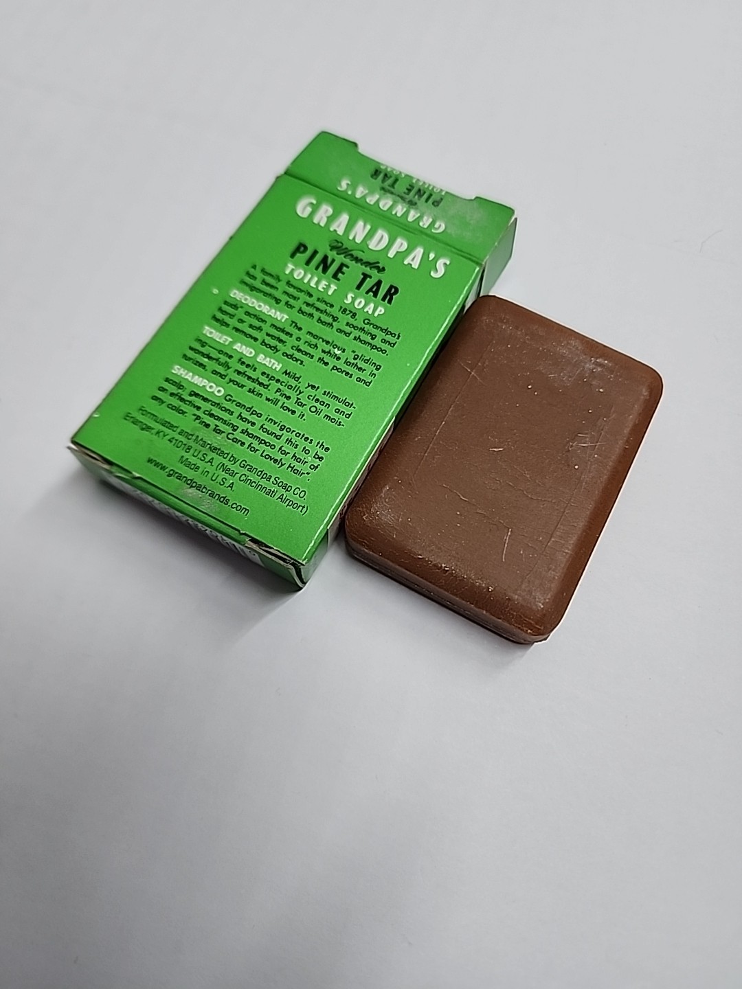Grandpa’s Wonder Pine Tar Toilet Soap Vintage 1.25 Oz Never Used