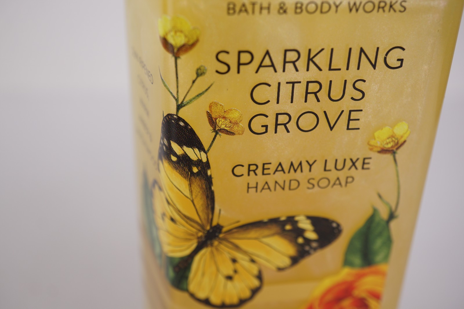 BATH & BODY WORKS SPARKLING CITRUS GLOVE CREAMY LUXE GEL HAND SOAP