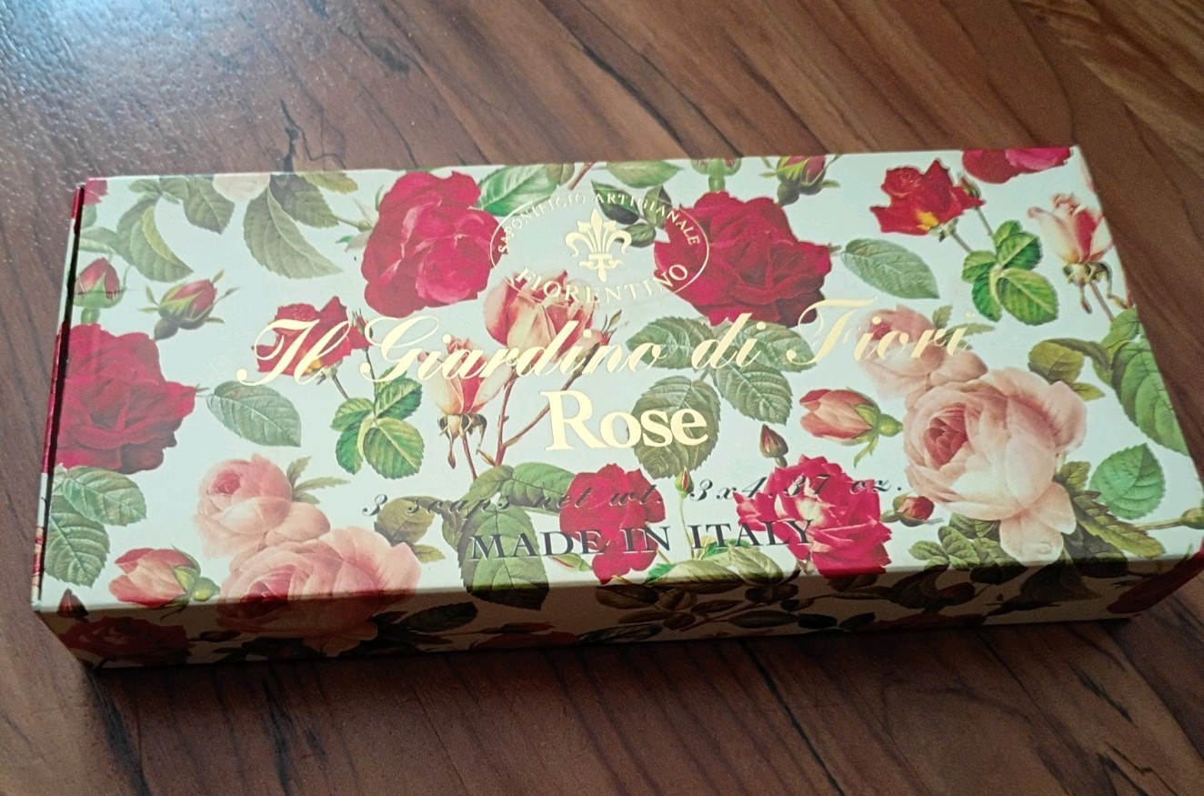 Saponificio Artigianale Fiorentino Il Giardino di Fiori Rose Soap Set 3×4.37 oz