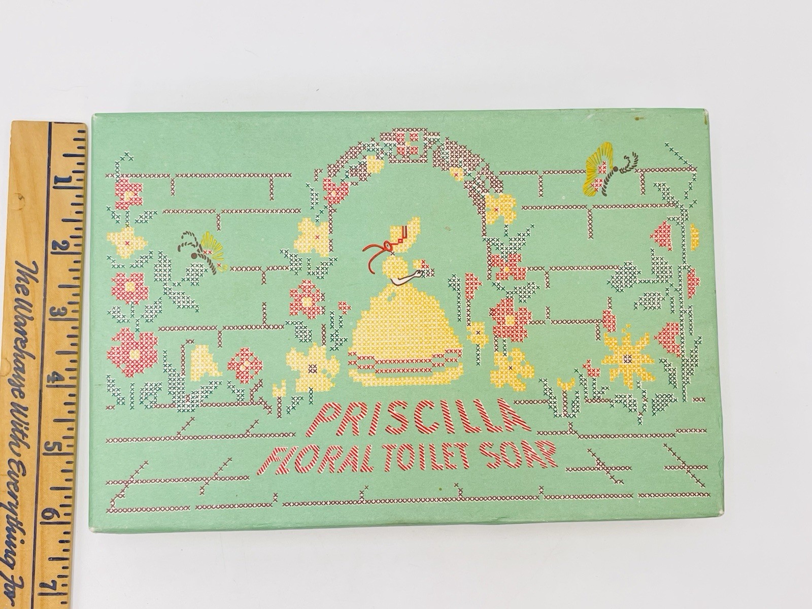 VTG Priscilla Floral Toilet Guest Bar Soap Cross Stich Southern Belle Box Set