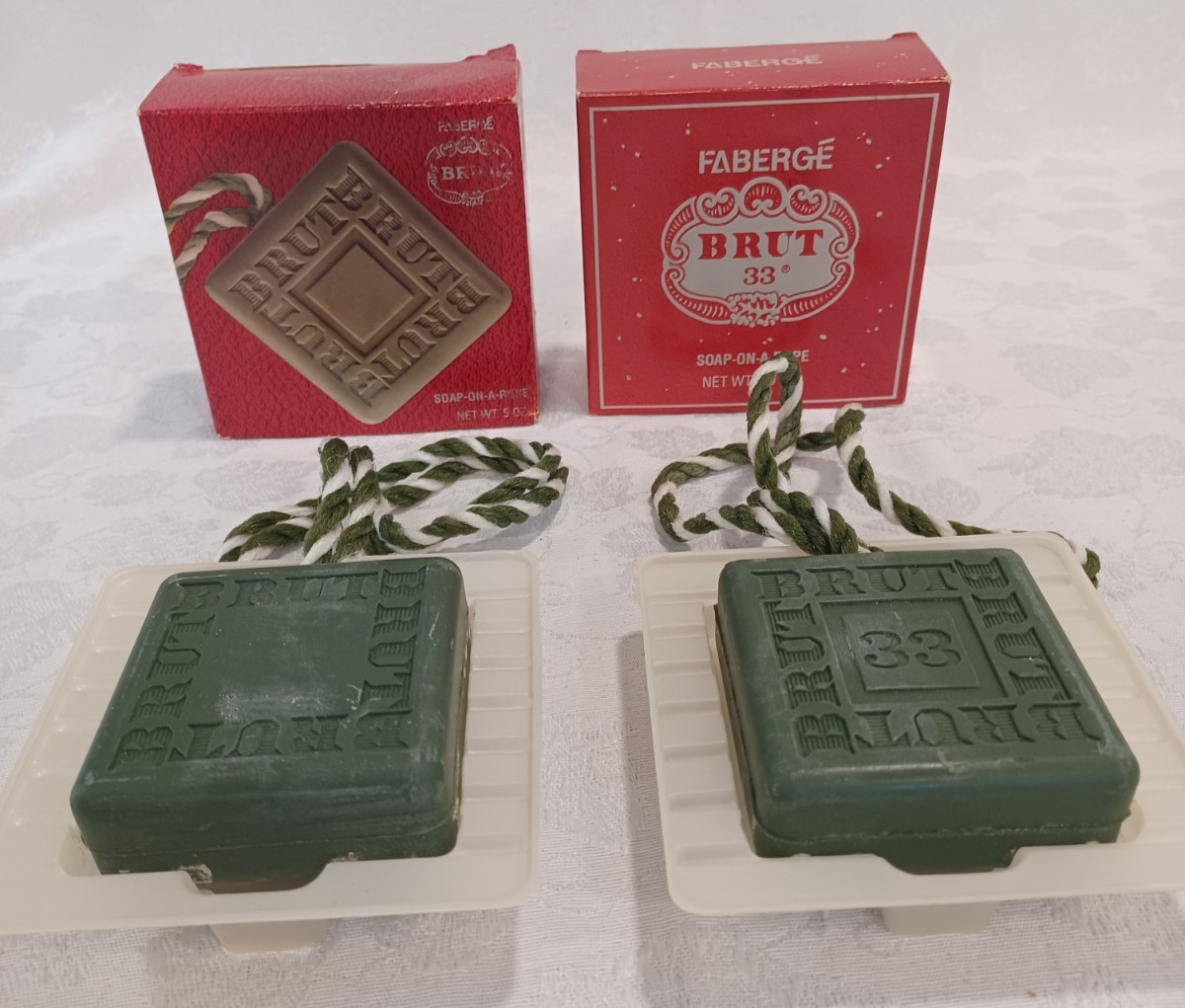 FABERGE BRUT & BRUT 33 SOAP-ON-A-ROPE 2 – 5 OZ. BARS NIB