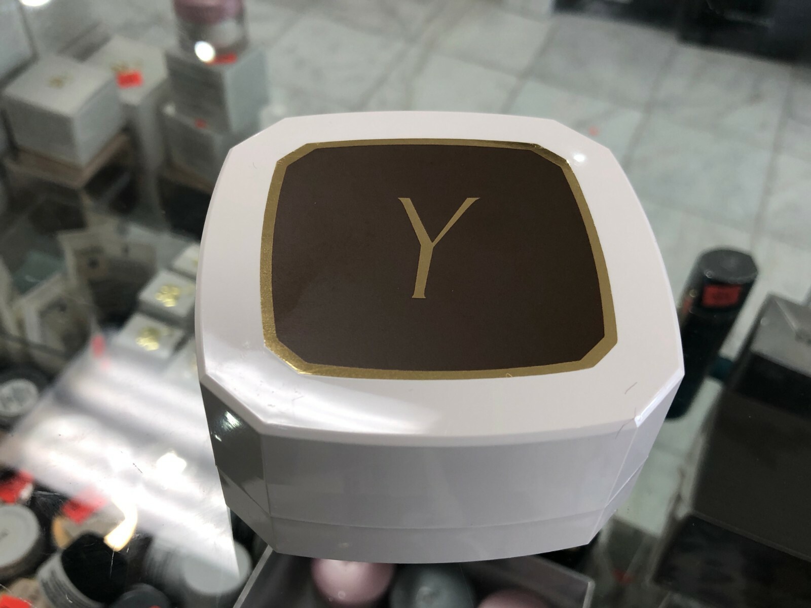 YVES SAINT LAURENT SOAP WITH TRAVEL CASE 100 G