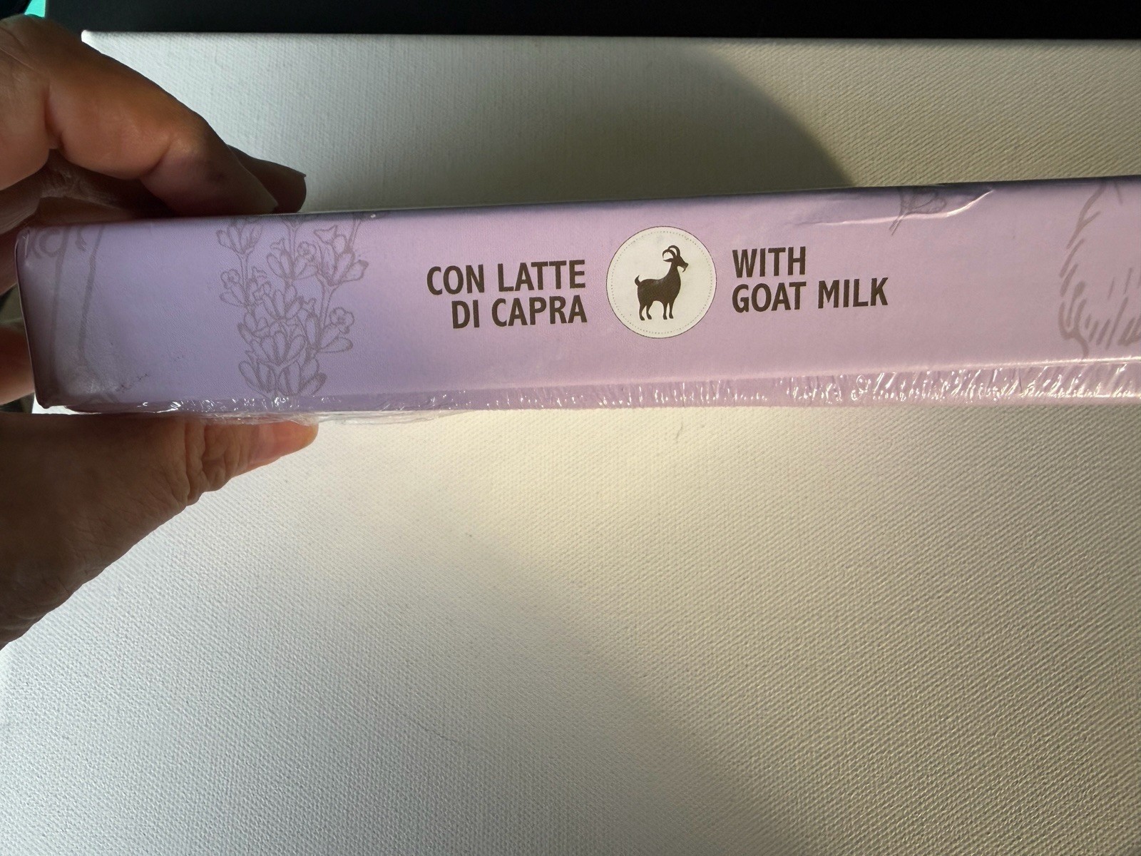Goats Milk Soap With Lavender – Made In Italy Set Of 3 Bars Each 4.4 Oz