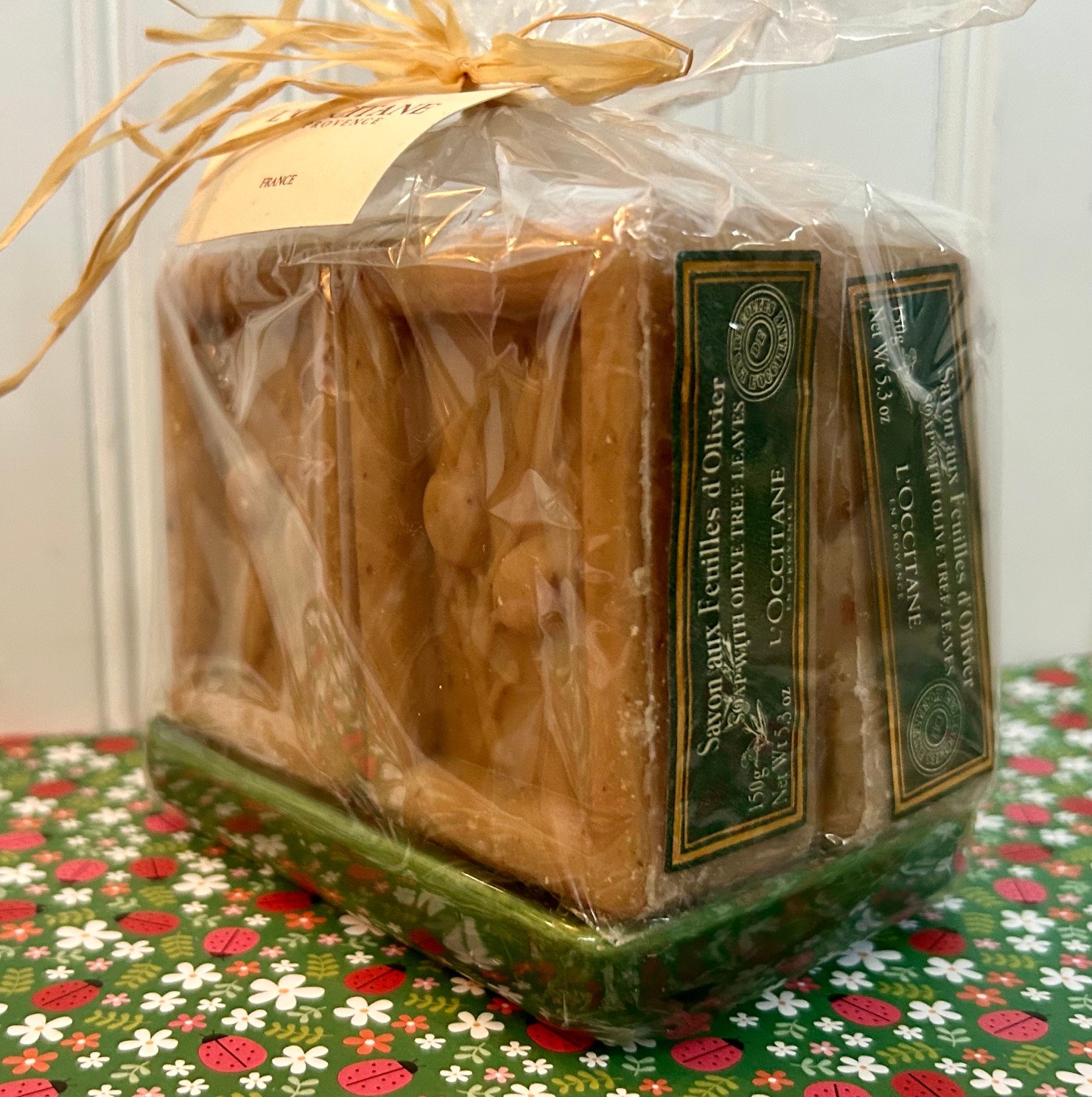 L’Occitane (4) OLIVE TREE LEAVES BAR SOAP + GREEN SOAP DISH SET 5.3 oz EA