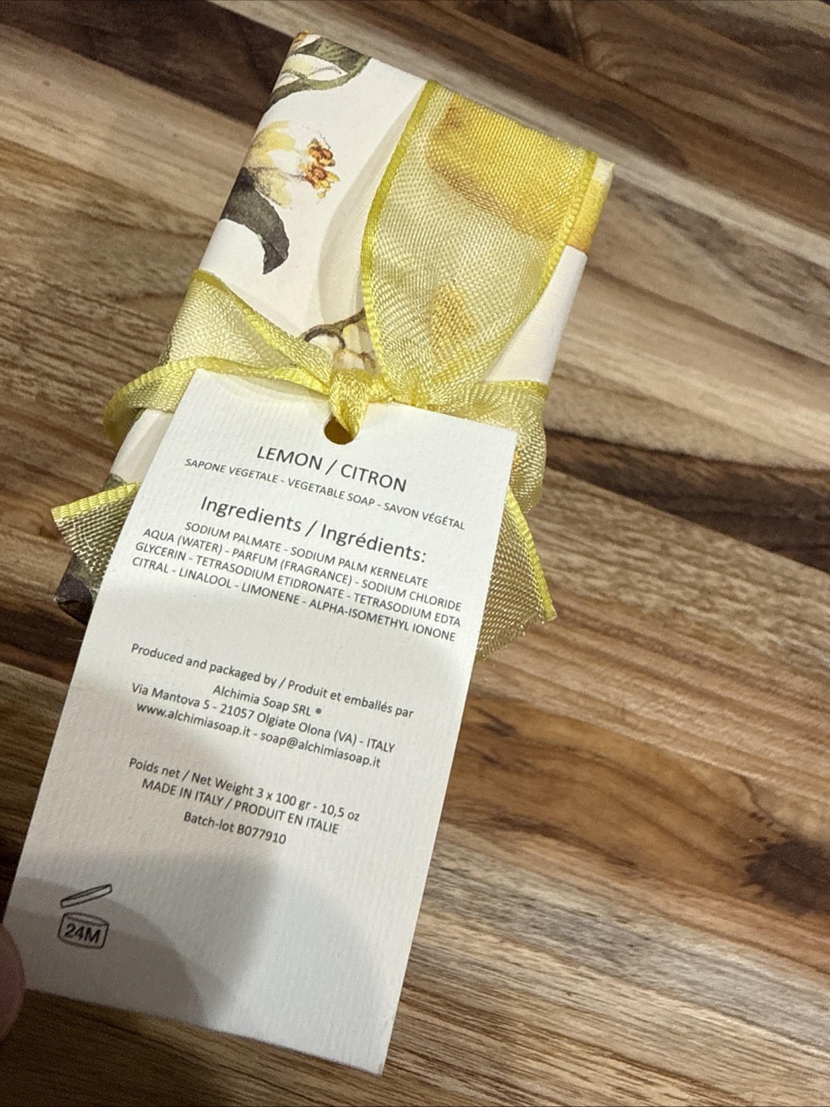 Alchimia Soaps Set of Three Lemon Scented Soap Bars 3x100g/10.5 Oz