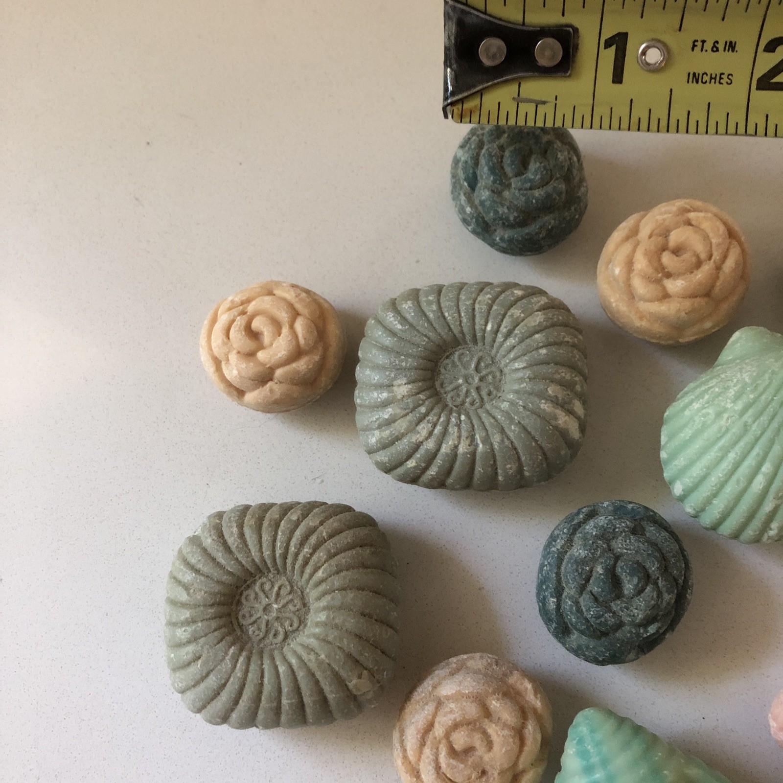 Vintage Lot of 14 Flowers Seashells Floral Scented Soaps Decor Display