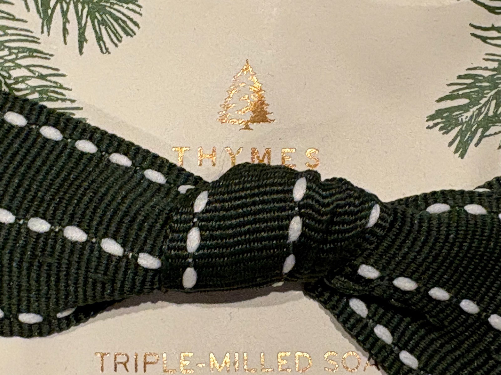 THYMES NEW Frasier Fir Soup & Soap Dish Set- 5.5oz
