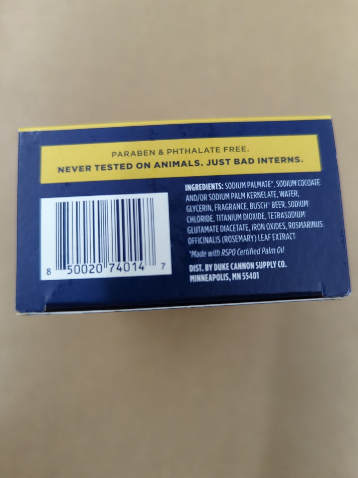 DUKE CANNON BUSCH BEER 10 OZ SOAP – SANDALWOOD SCENT