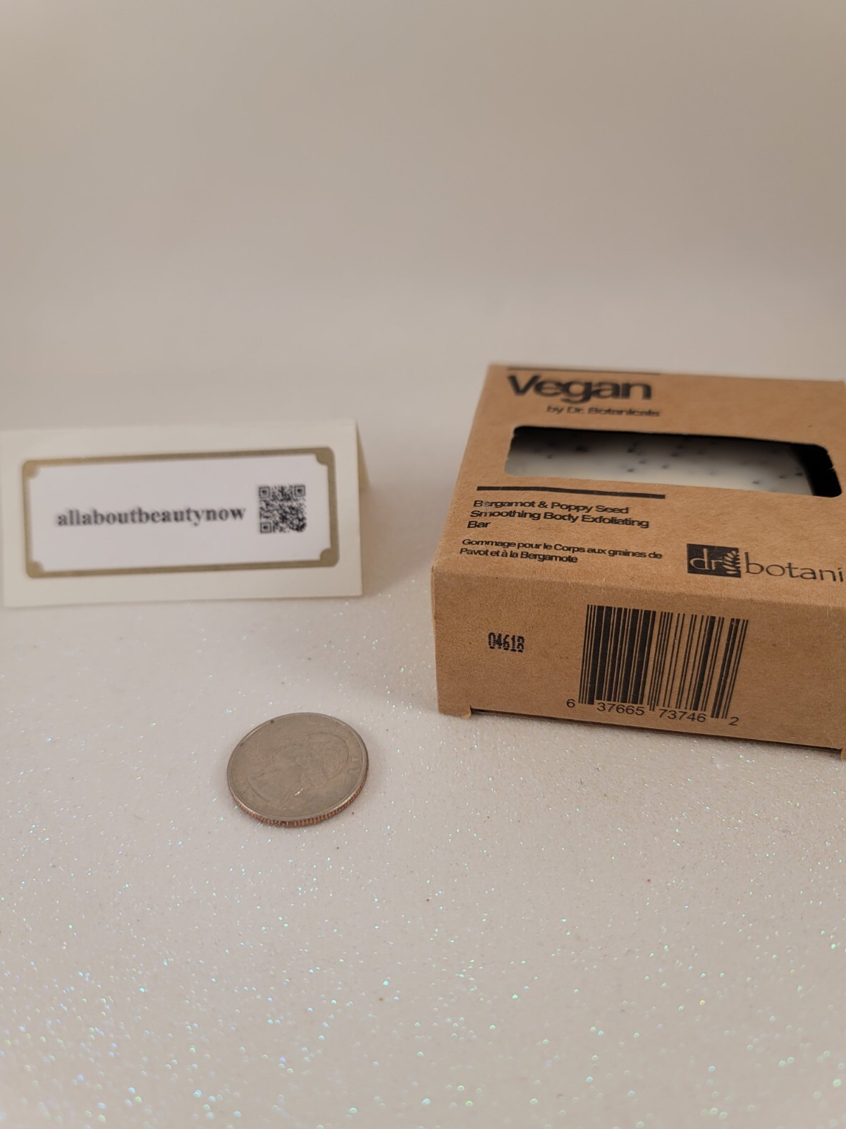 Dr. Botanicals Vegan Bergmont & Poppy Seed Smoothing Body Exfoliating Bar