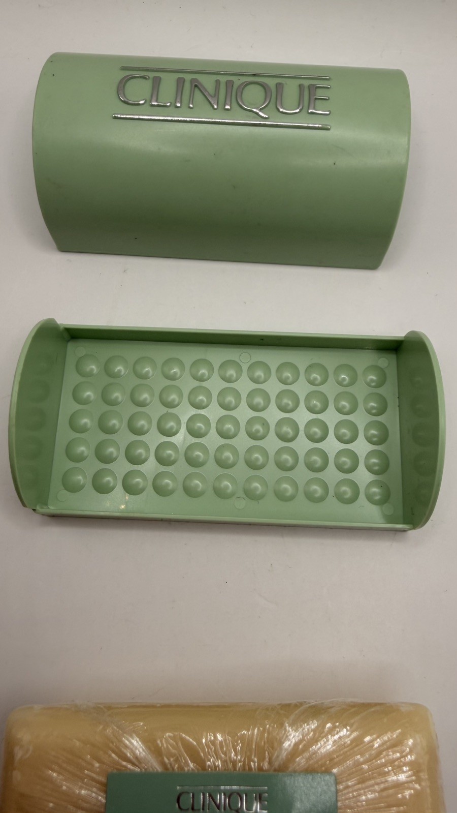 Clinique Mild Facial Soap Cleanser Bar Green Holder Dish Case 1.5oz