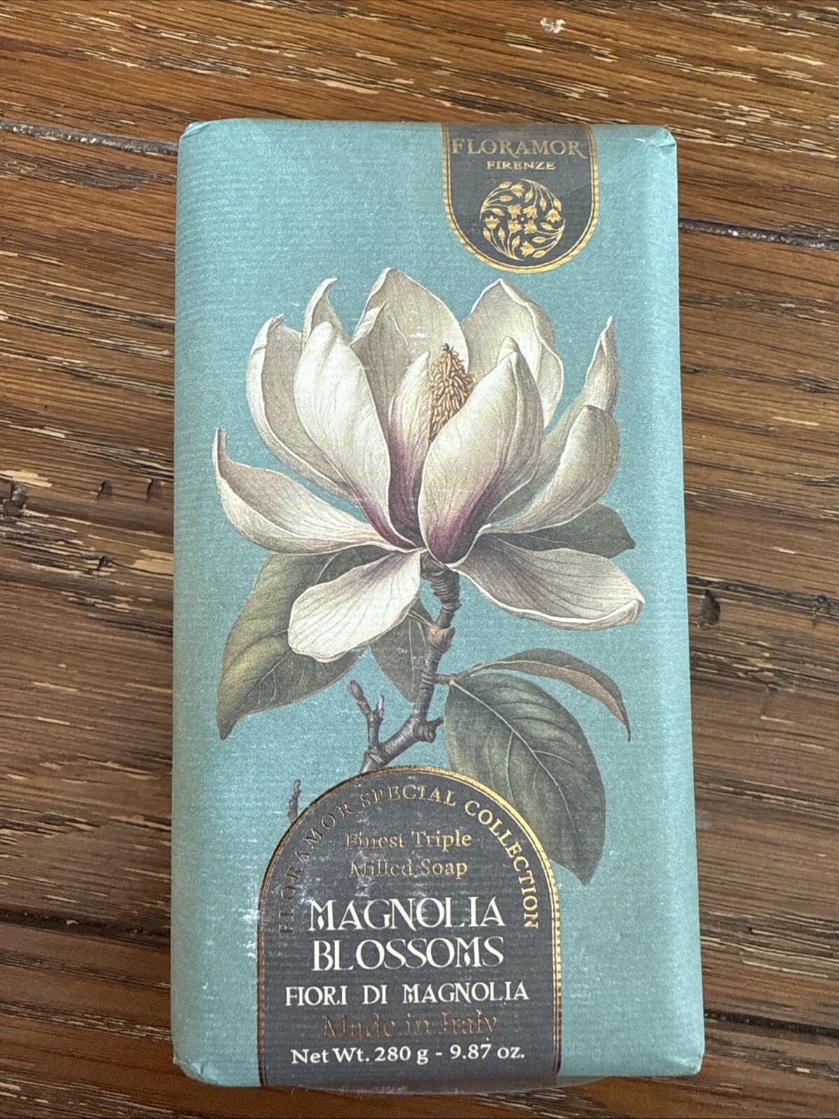 Floramor Firenze Magnolia BLOSSOMS Triple Milled Soap. Made In Italy 9.87oz