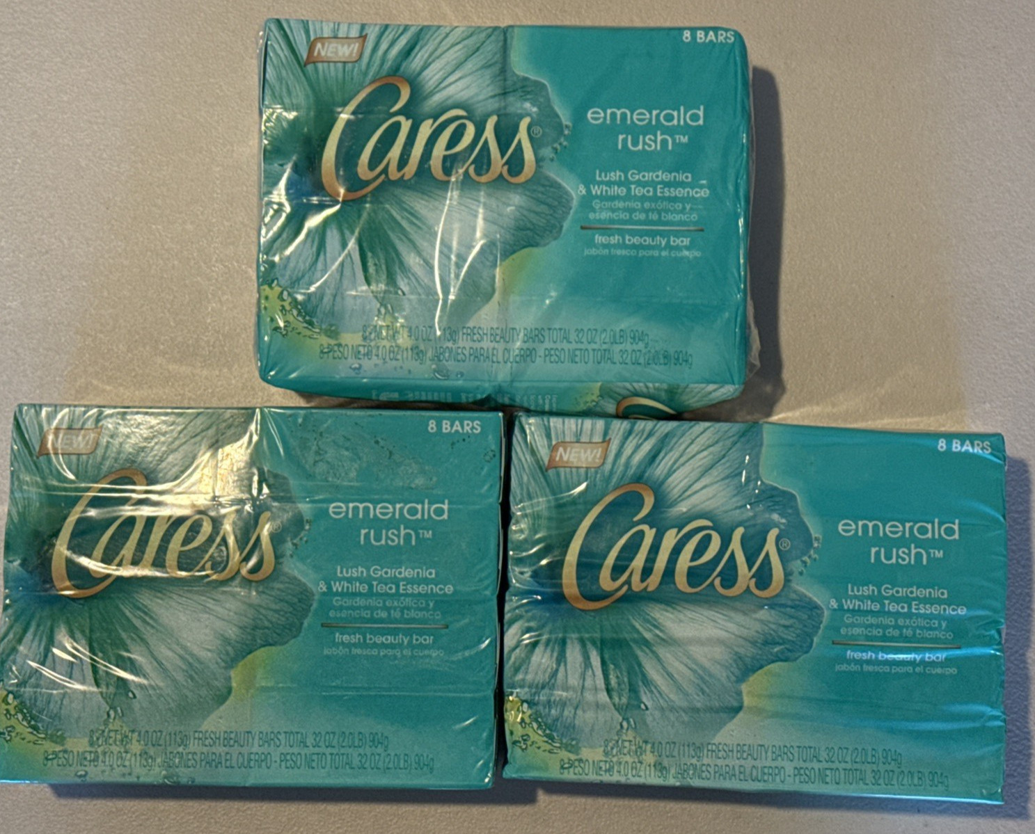 30 Caress Emerald Rush Lush Gardenia & White Tea Beauty Bars 4oz New Old Stock
