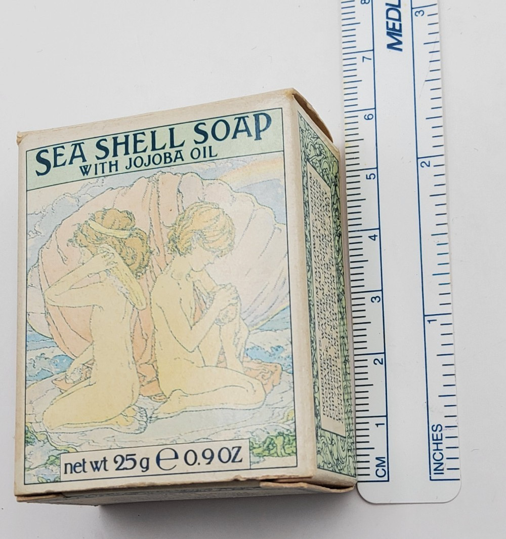 VTG 1978 SEA SHELL SOAP WITH JOJOBA OIL BOX ~ No soap…EMPTY BOX, Made in USA