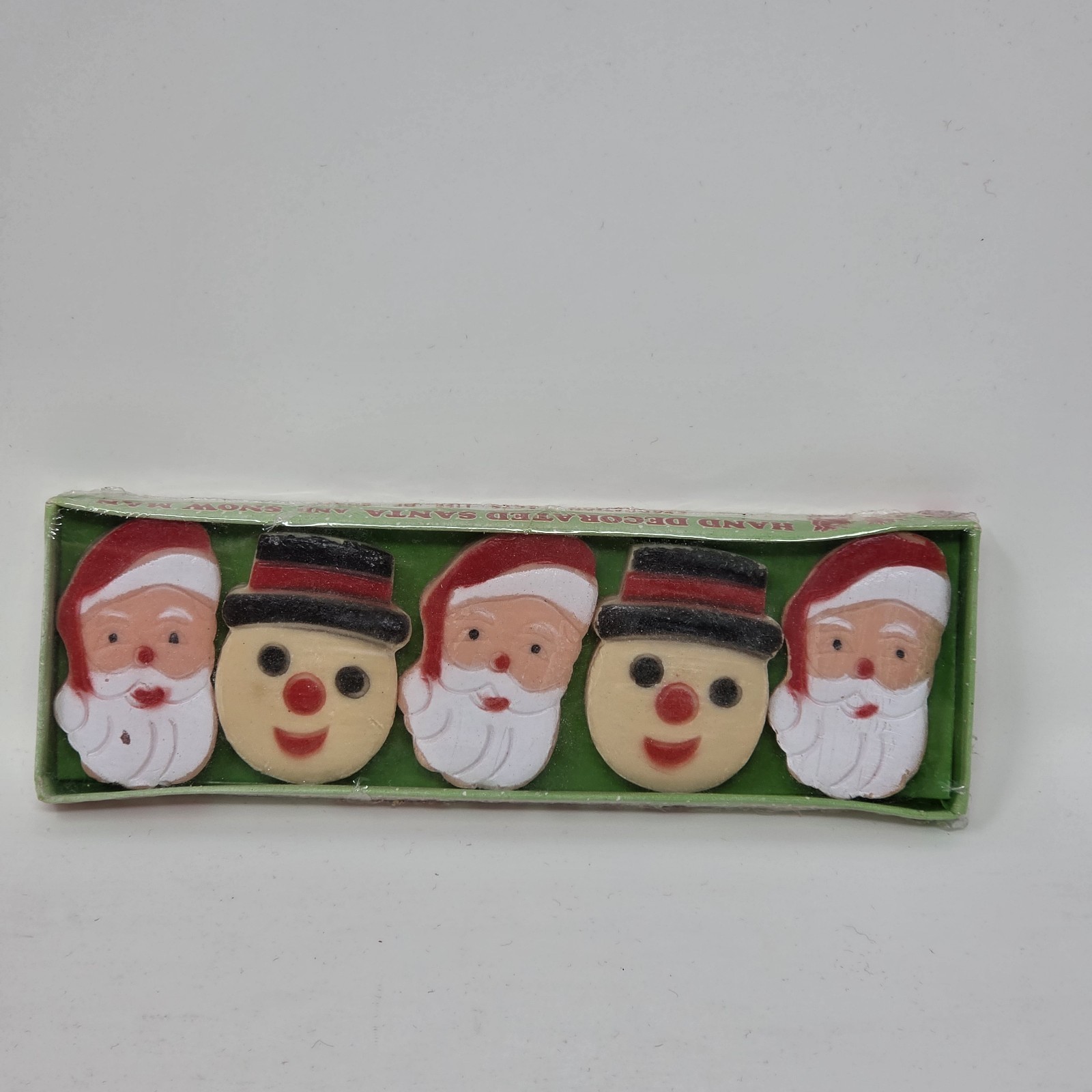 NOS 1977 Vintage Christmas Decorative Soap Santa Snowman