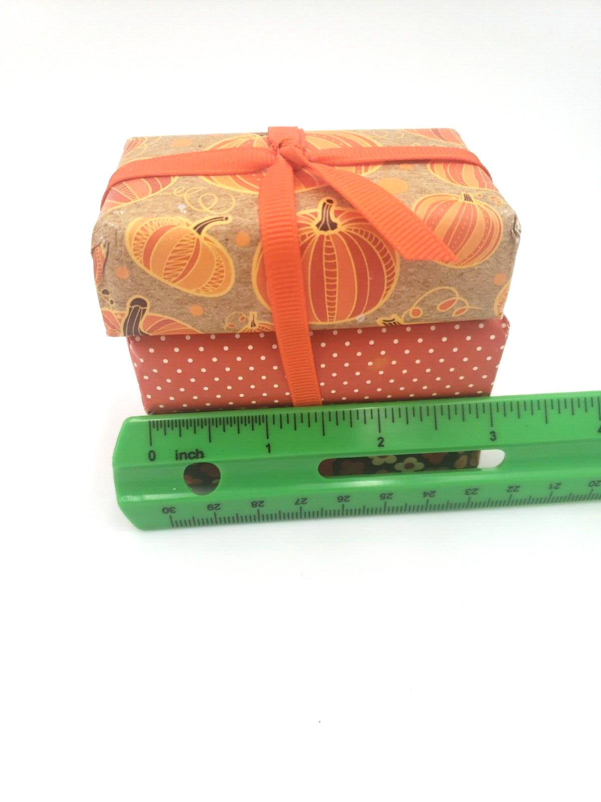 5 Pumpkin Spice Bath Soap Bars Various Brands In Fall Themed Wrapping And Boxes
