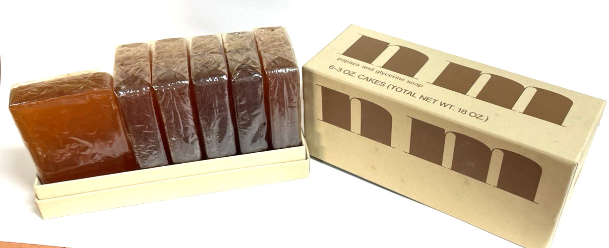 Vintage Neiman Marcus 6 Papaya Glycerine Soap Cakes in Box Old NM Neimans Logo