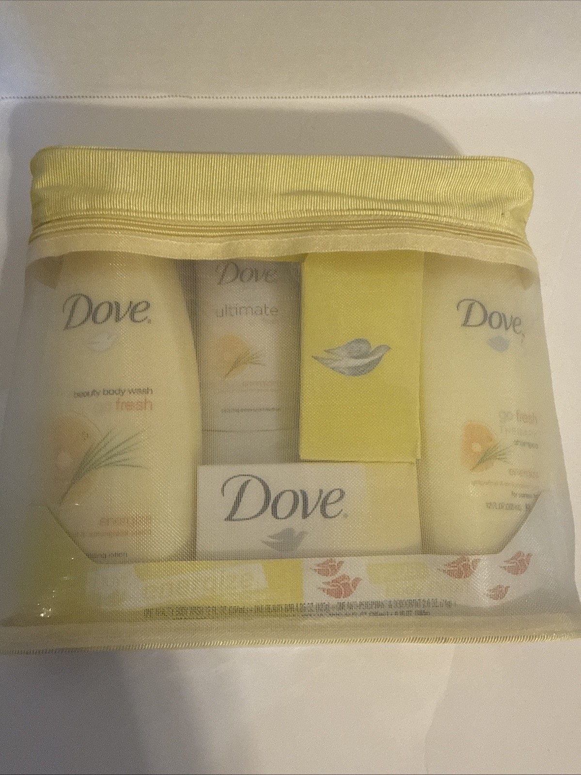 New Dove Go Fresh Grapefruit Lemongrass GiftSet Shampoo/Deodorant/Body Wash/Soap