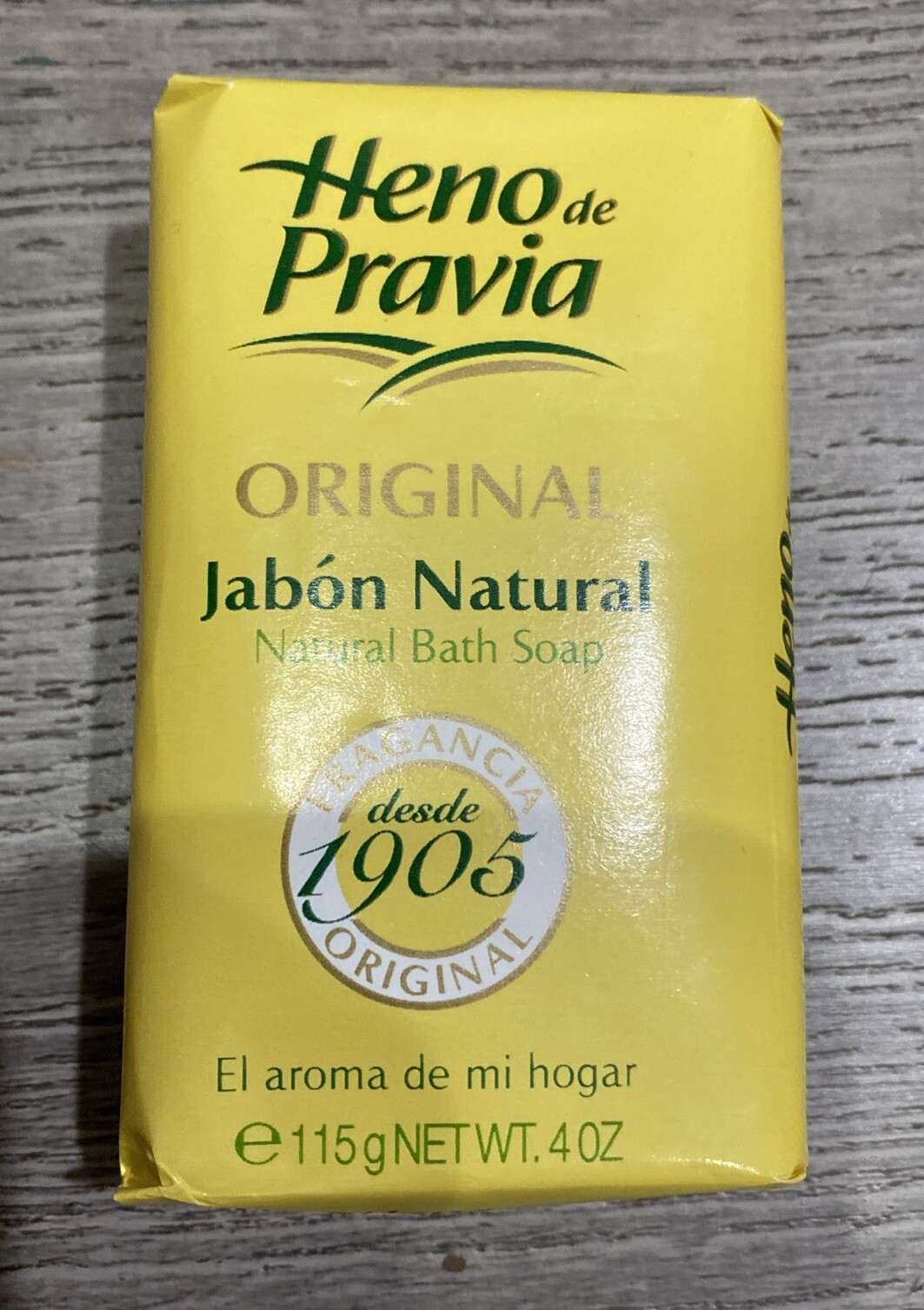 Heno de Pravia Original Jabon Natural Bath Bar Soap, 4oz. (115g)