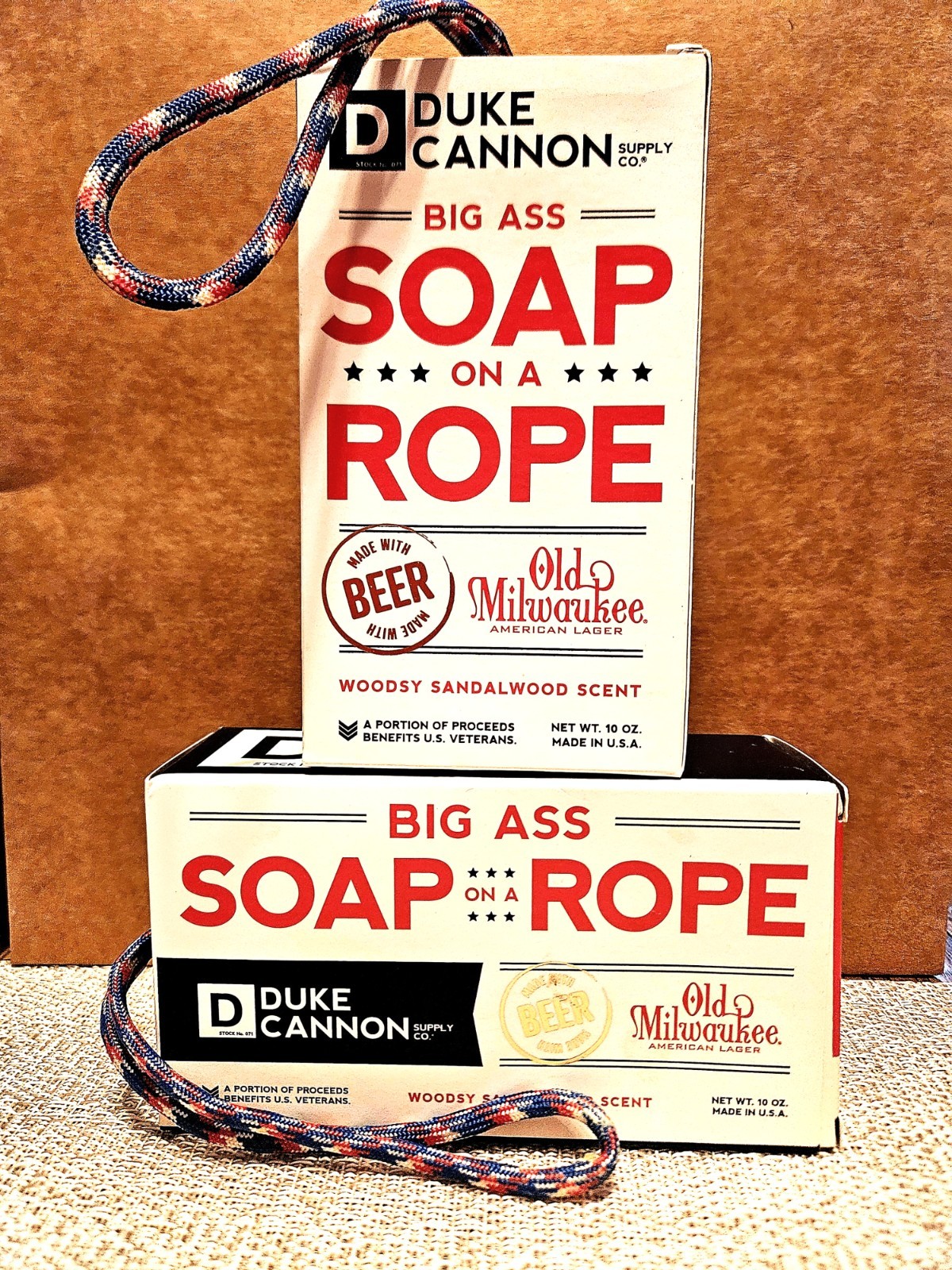 2TWO Duke Cannon Big Ass Beer Soap 10 oz Old Milwaukee Soap on a Rope Sandalwood