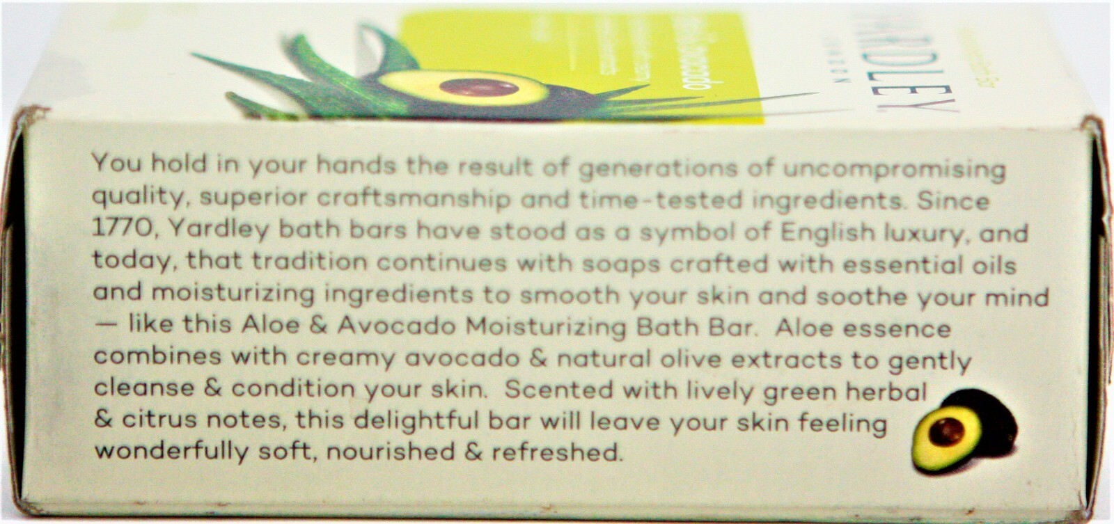 Yardley London Moisturizing Bar Fresh Aloe With Avocado Essence 4.25 oz Each K10