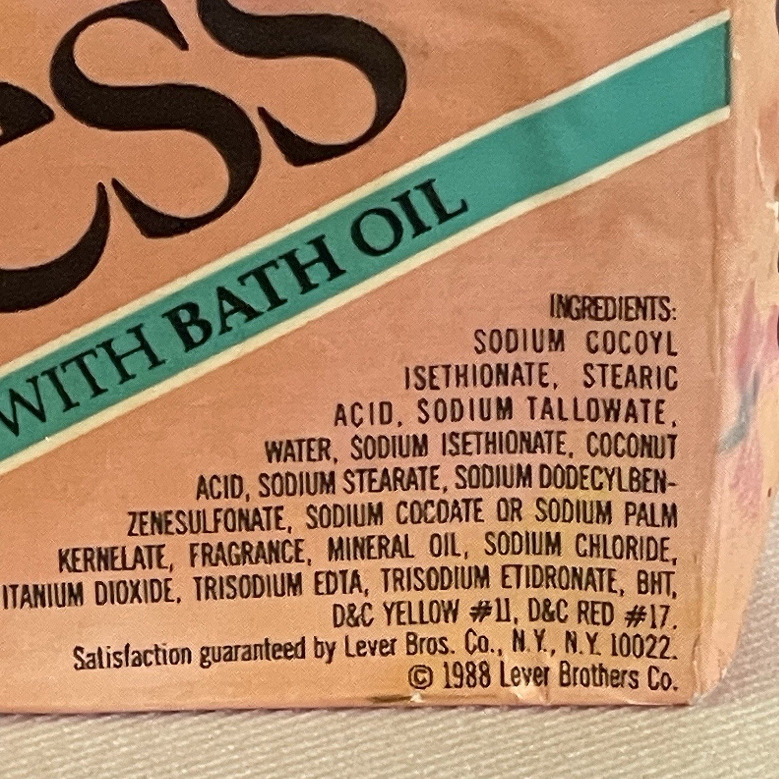 Vintage 1988 Caress Body Bar Soap with Bath Oil 4.75 oz One Bar