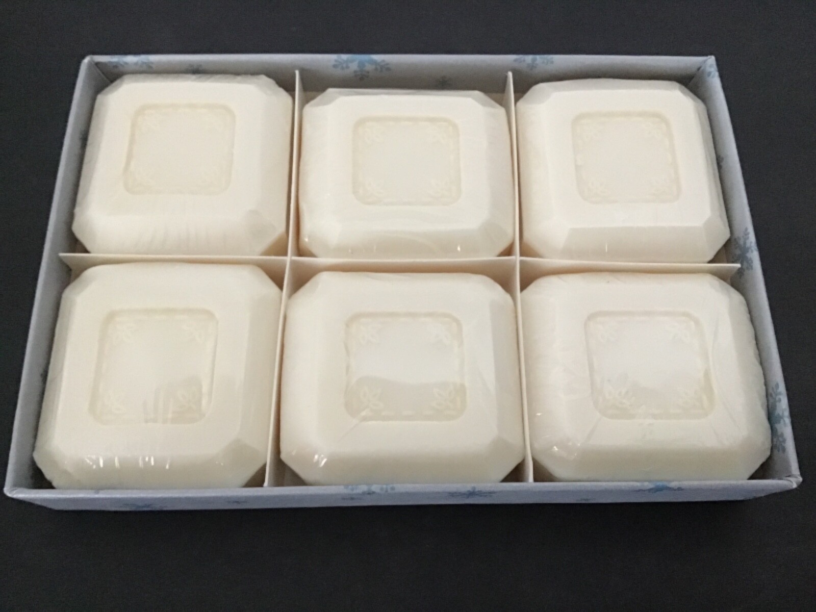 Pottery Barn 6 1.8 Oz. Bars Sage & Olive Oil Soaps New In Box