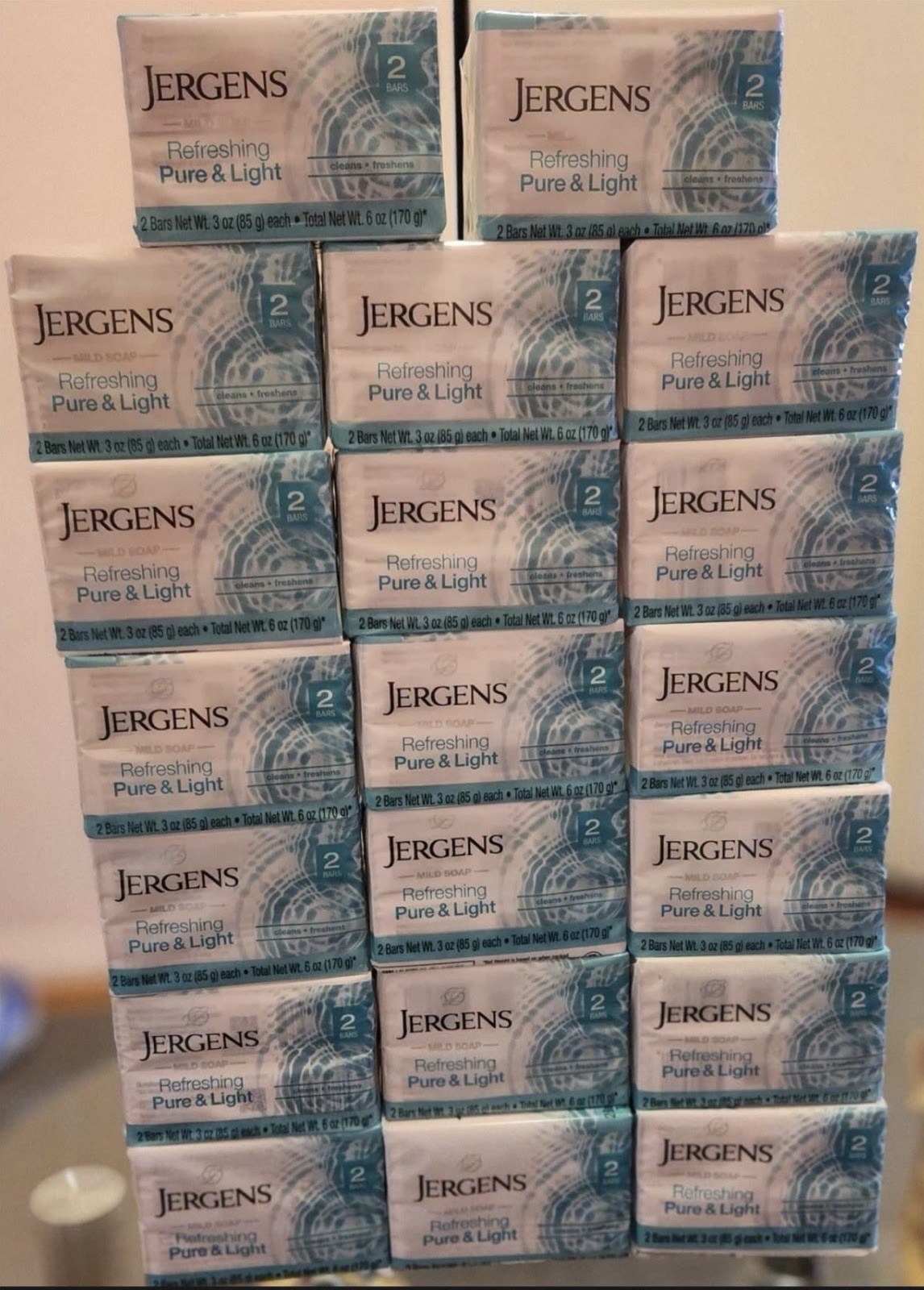 Jergens Mild Bar Soap Refreshing Pure And Light, 3 Oz each, 20 Pack-40 Bars