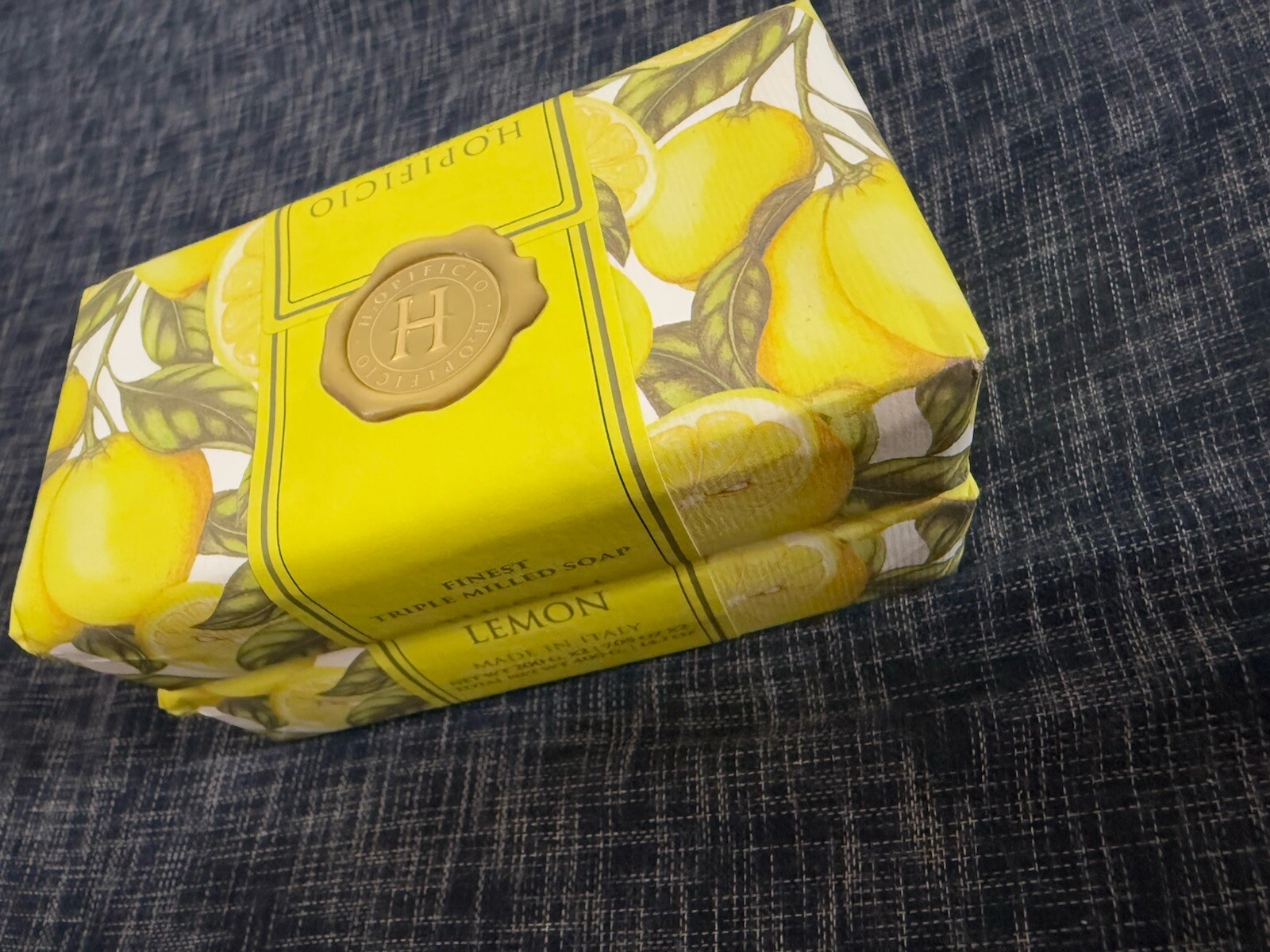 Set 2 Pcs HOPIFICIO Firenze TUSCAN LEMON Triple Milled Soap Bar 7.5 Oz X2