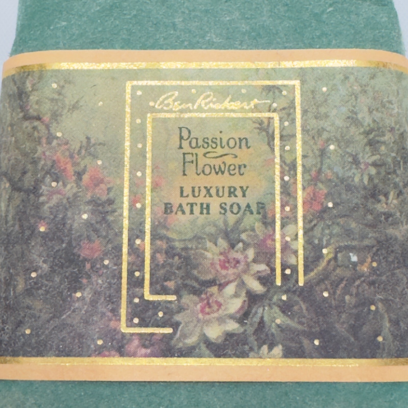 Vintage Ben Rickert Bath Soap PASSION FLOWER 1.5 oz New USA