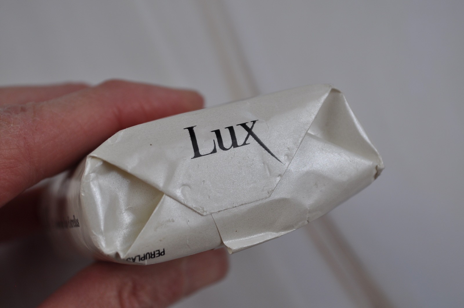 Vintage Lux Bar of Soap Honey Almond