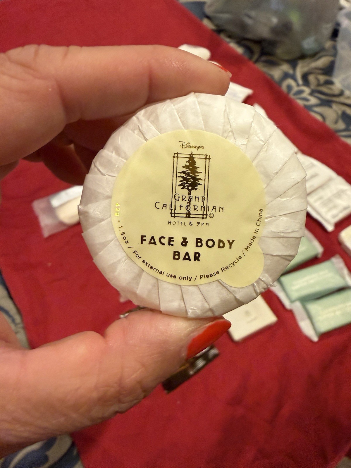 Travel size Soap & Shower Gel lot – Qty 118
