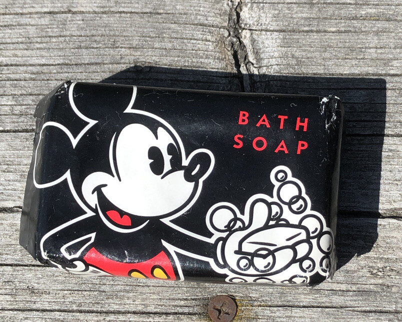 Vintage 1990 Walt Disney Resort Mickey Mouse Bath Bar Soap 2 oz 1 Bar New In Box