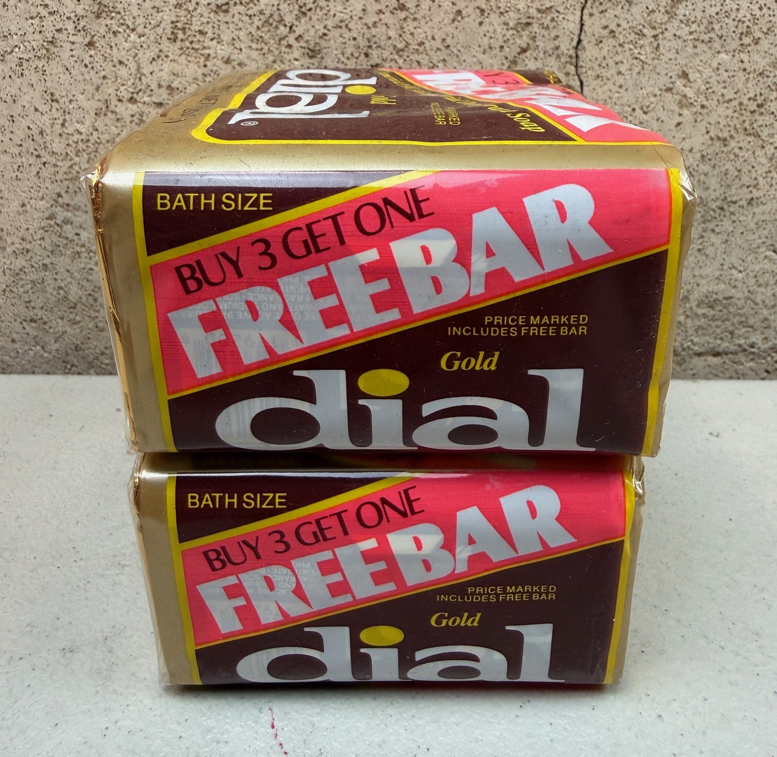 DIAL GOLD 5oz Bar Bath Soap Gold Foil Lot of 2 4 Pack Antibacterial Vintage NEW