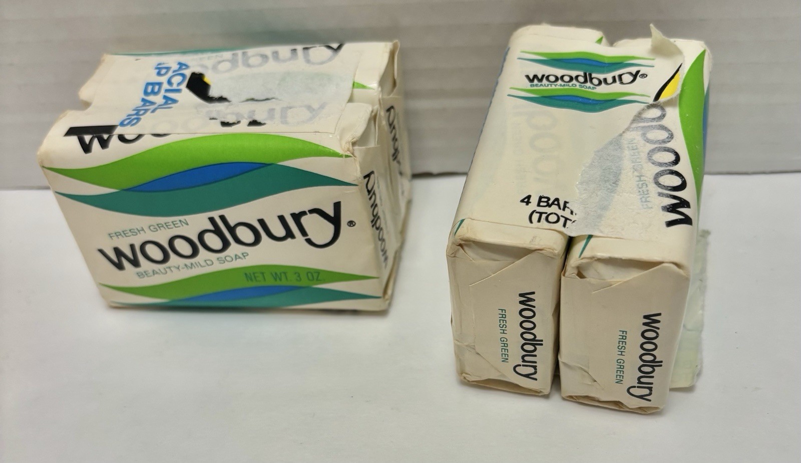 Vintage 4 Bars Woodbury Fresh Green Beauty-Mild Soap. New – Movie Prop 1970s USA
