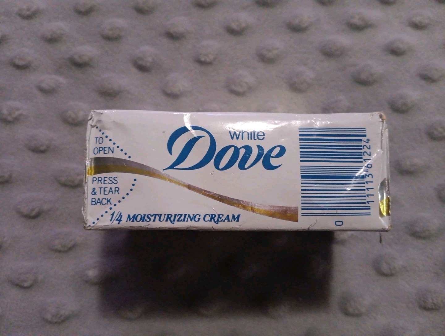 Vintage Dove 1/4 Moisturizing Cream Soap White Complexion Size Bar. NOS New