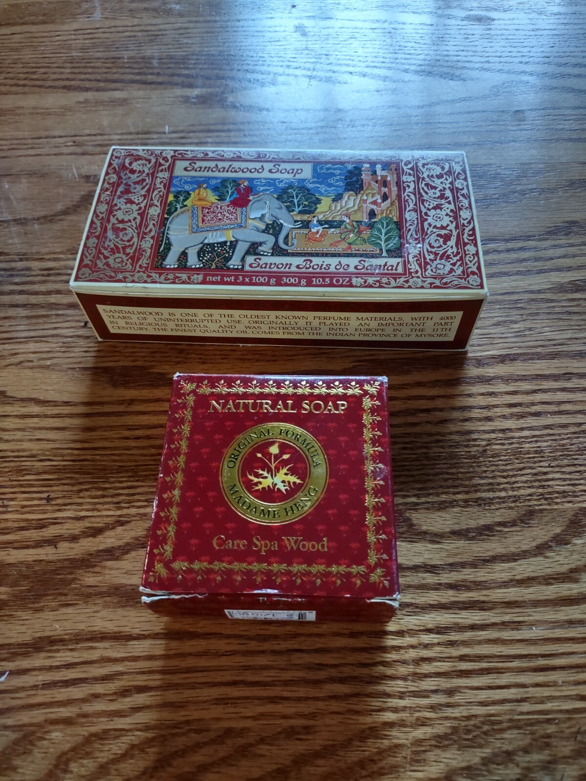 Crabtree and Evelyn Sandalwood Soap Set of three boxed bars 3.5oz each very rare