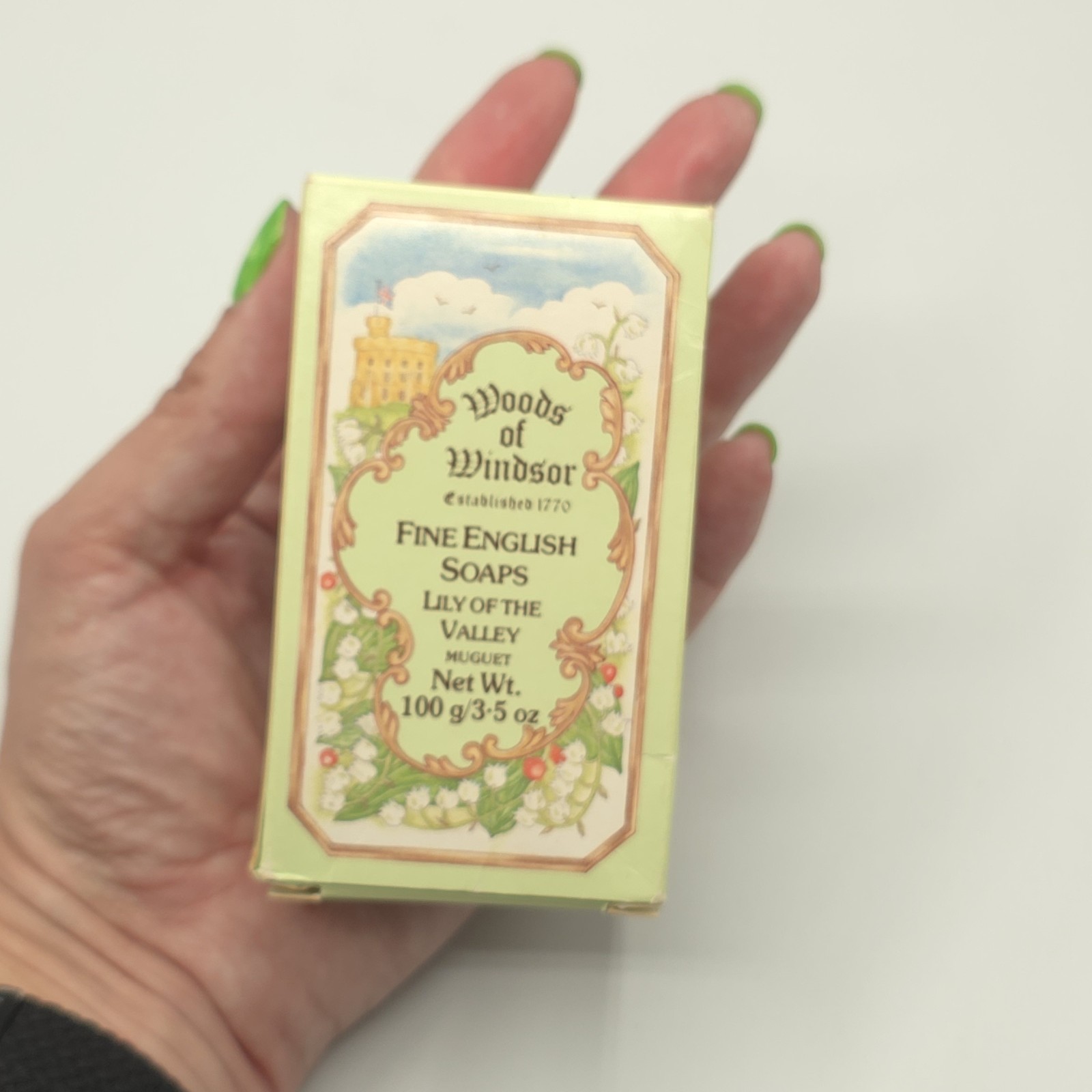 1992 Woods of Windsor Lily of the Valley Fine English Soap 3.5 oz England