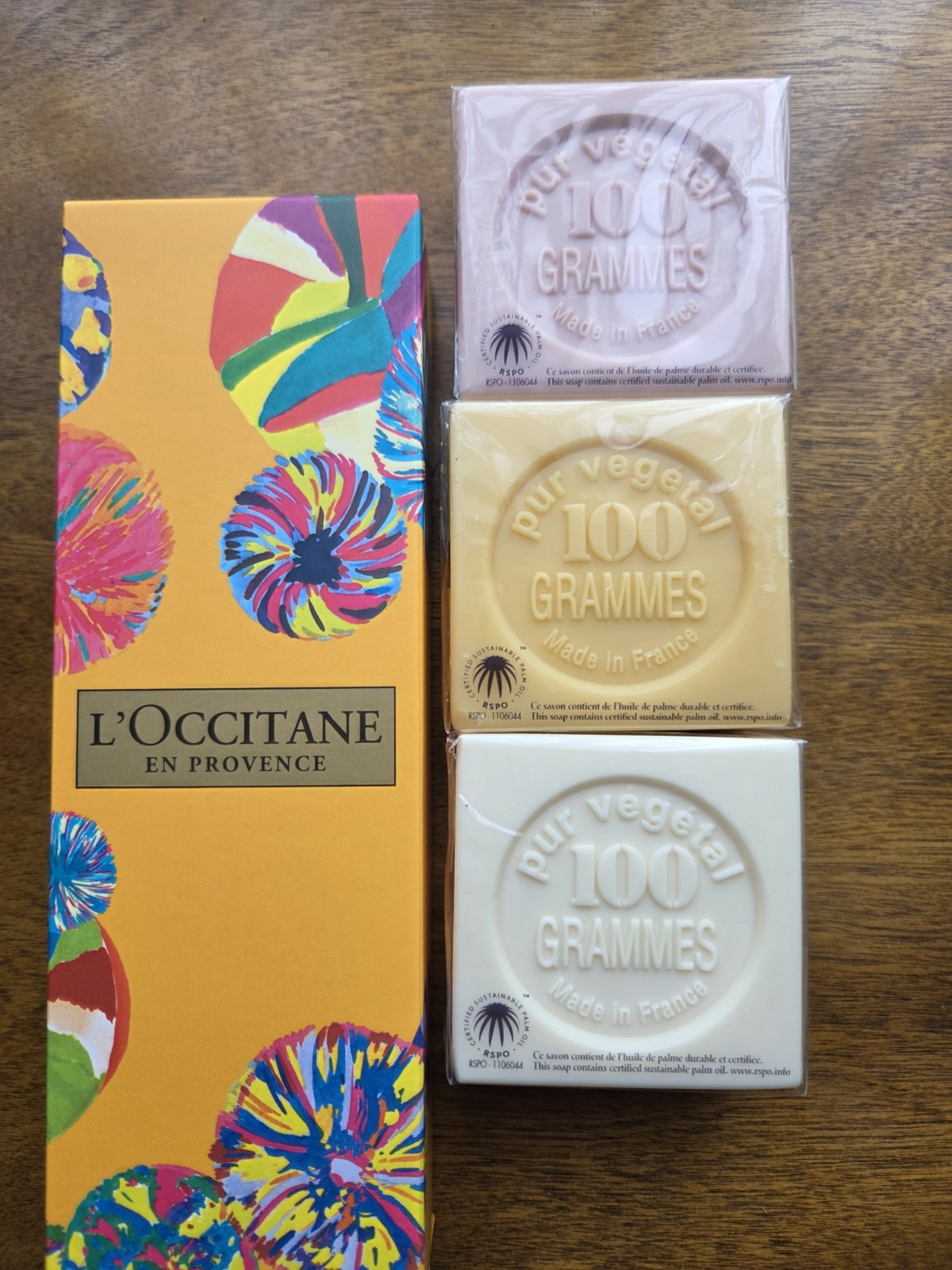 L’Occitane En Provence Bar Soap Collection 3 Piece France In Gift Box 3.5 oz