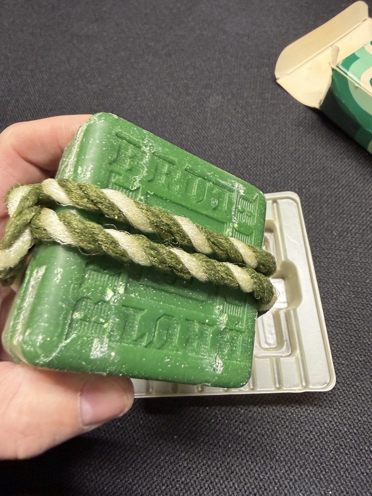 Vtg FABERGE BRUT 33 Soap On A Rope 5 Oz & Brut 33 French Milled Soap Ball 3.25oz