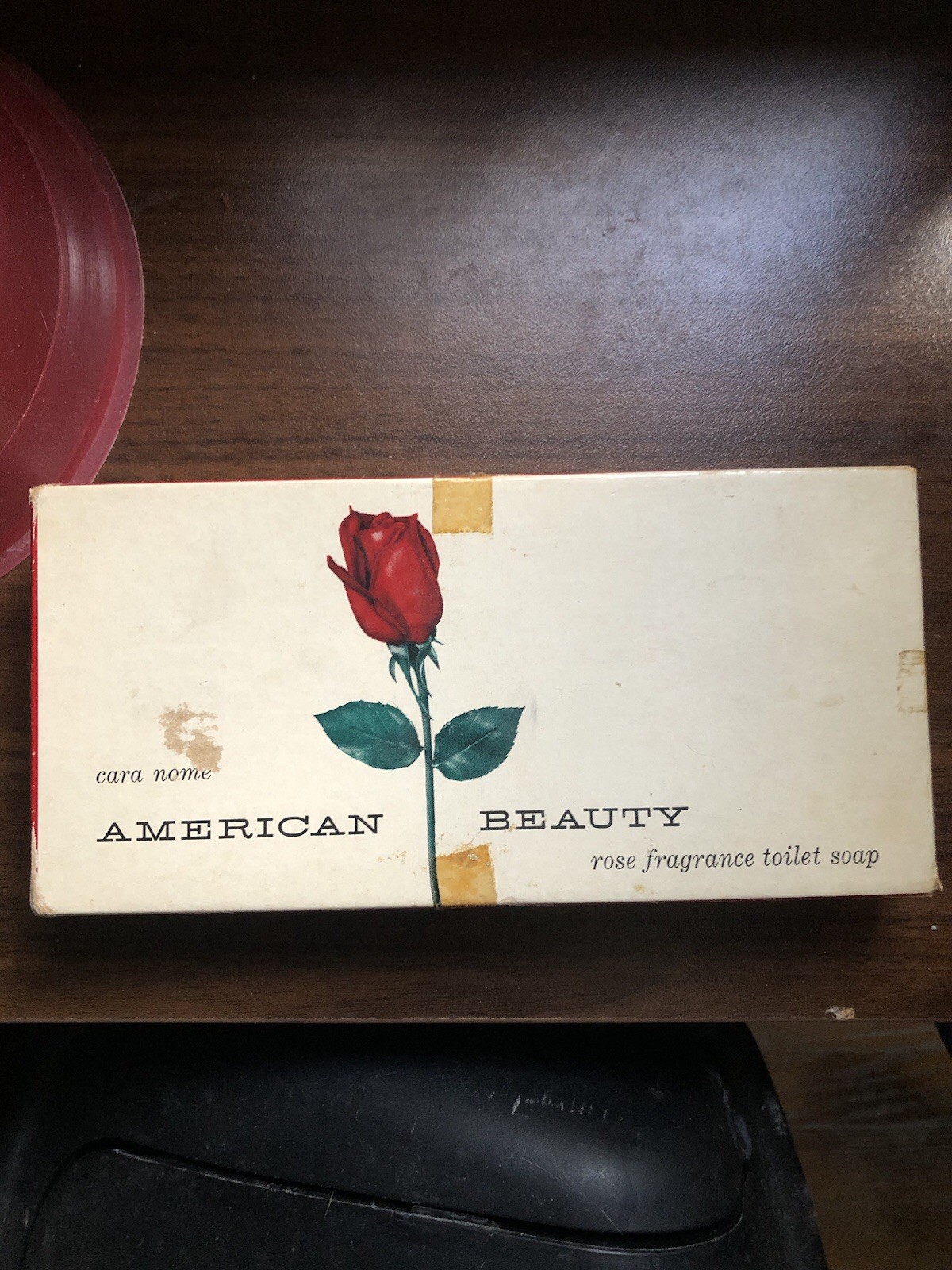 Vintage American Beauty Rose Toilet Soap Gift Set 3 Cakes-New