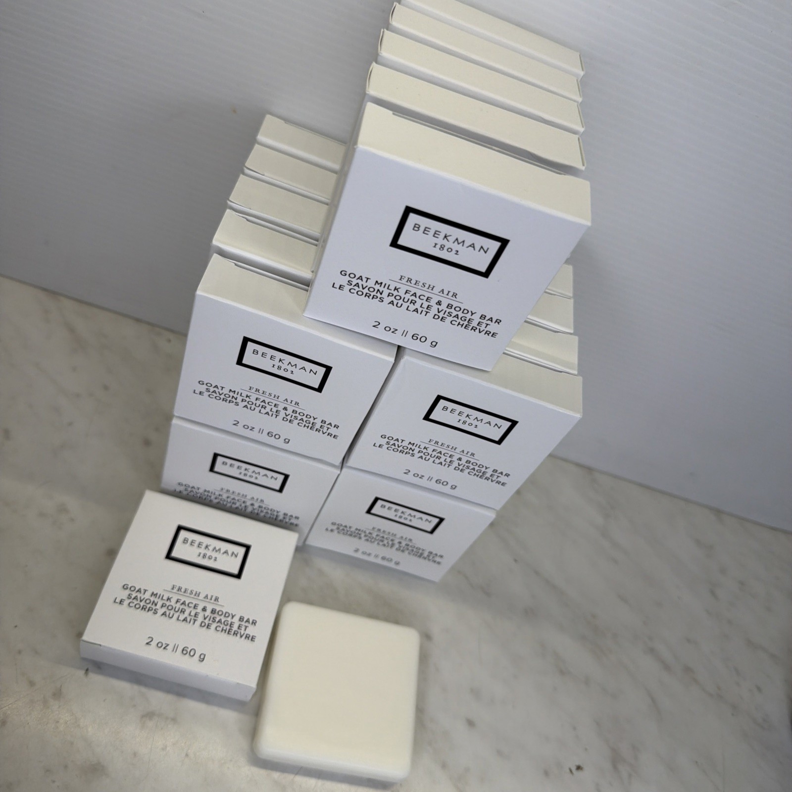 Pack of 25 Beekman 1802 Body Bar Soap Fresh Air Scent 2oz Each Travel Size