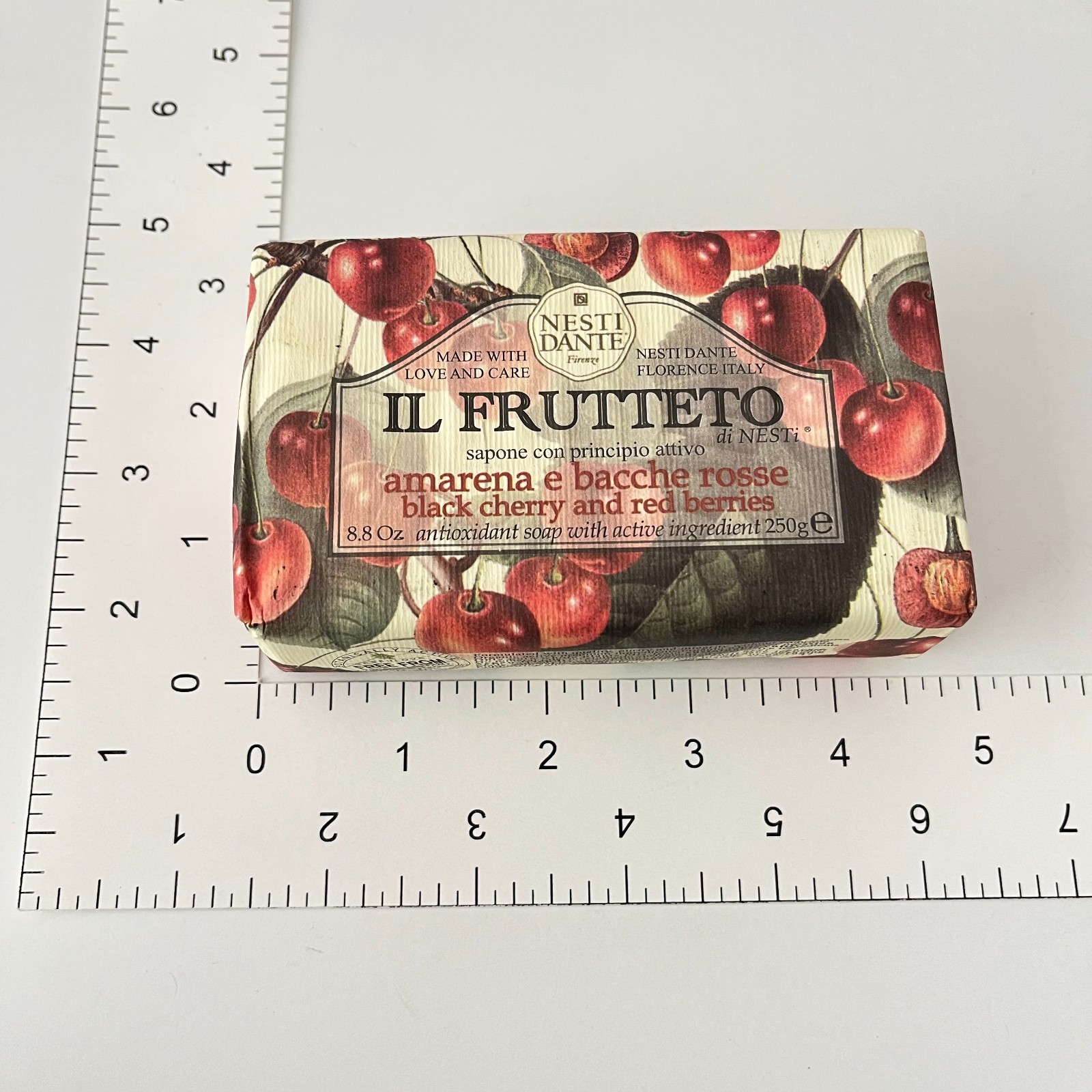 Nesti Dante Soap Bar IL Frutteto Antioxidant Black Cherry & Red Berries 8.8oz