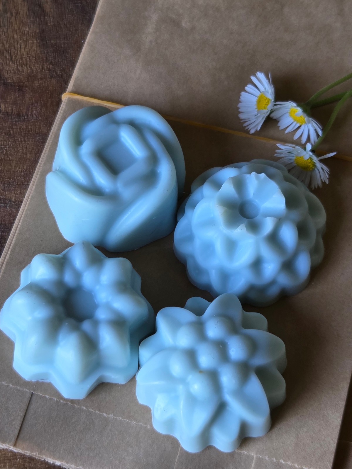 Eliz Lyn Homemade Natural Mini Soaps Baby Blue Shea Butter Ginger & Citrus Scent