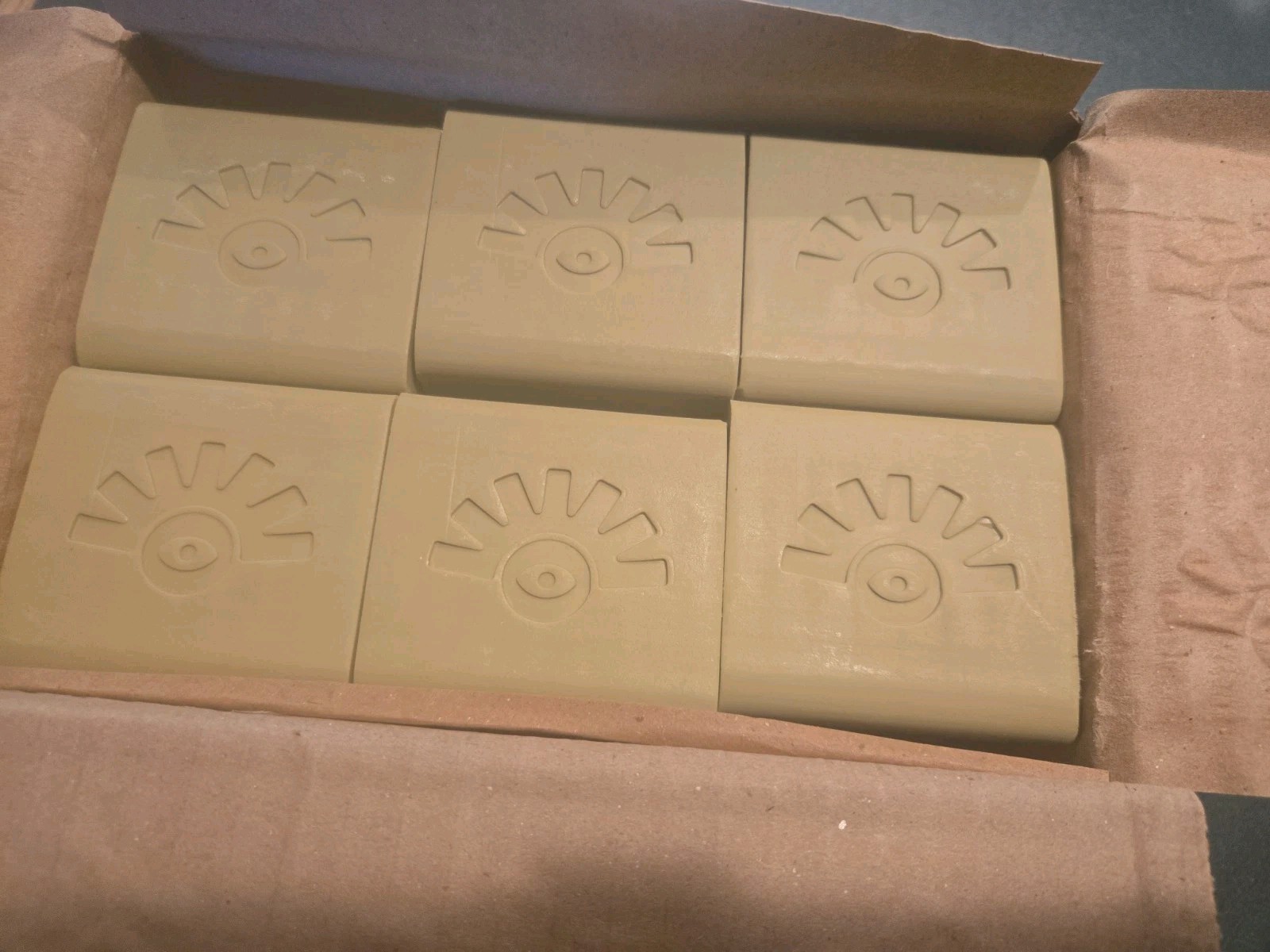 AYEYA Soap GROW Soap Eucalyptus and Mint Lot Of 24ea 3.75oz Bars!